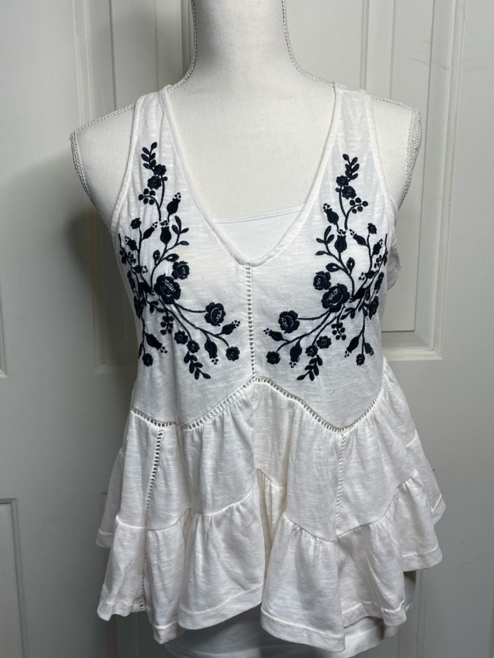 Taylor & Sage White Tank Top with Black Floral Embroidery